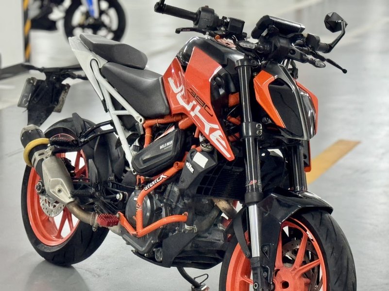 二手KTMR2R390 Duke
