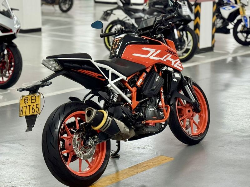 二手KTMR2R390 Duke