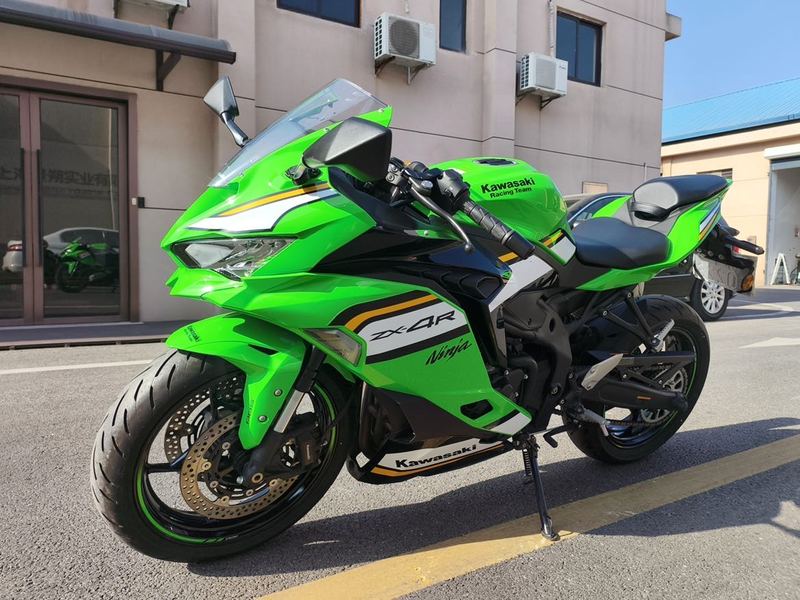 二手川崎ZX-4R