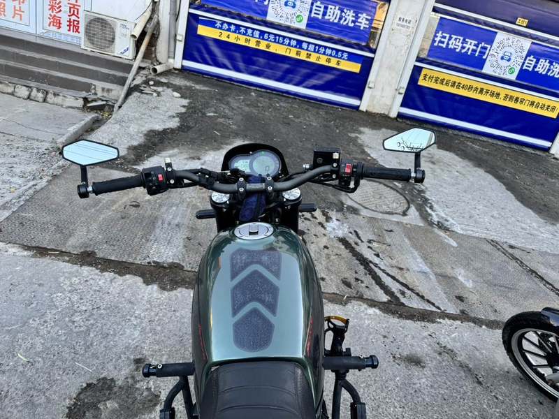 二手贝纳利幼狮 Leoncino 500