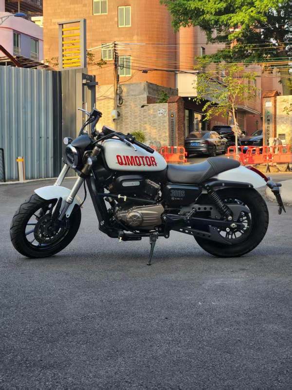 二手QJMOTOR闪300