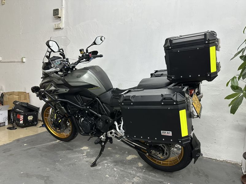 二手贝纳利金鹏 TRK502