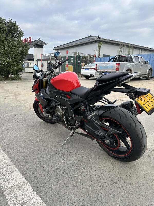 二手宝马S 1000 R