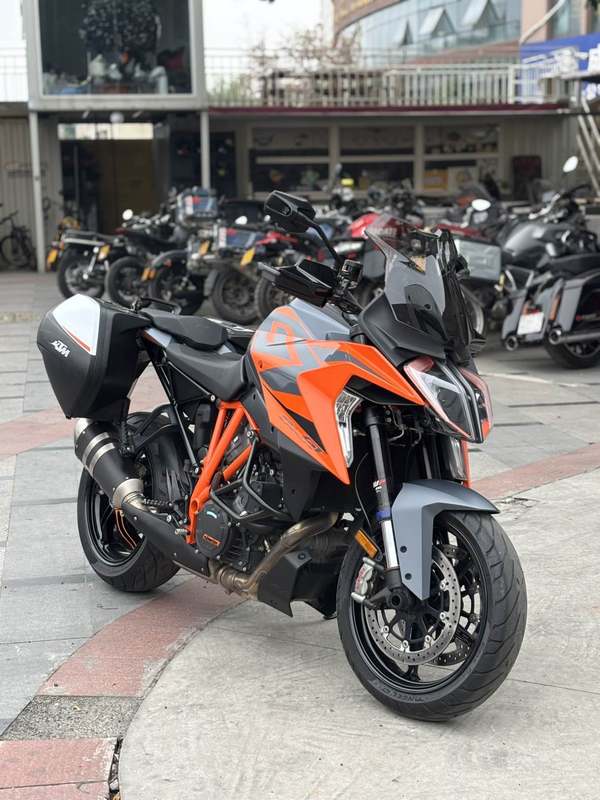 二手KTMR2R1290 Super Duke GT