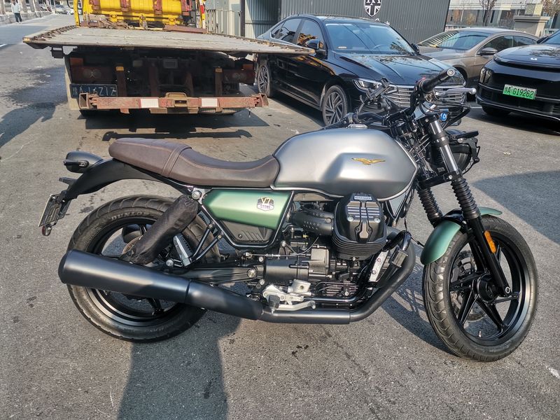 二手摩托古兹V7