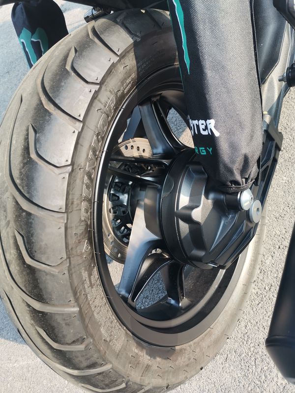 二手摩托古兹V7