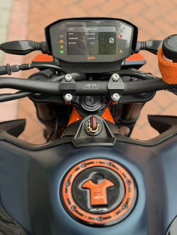 二手KTMR2R890 Duke