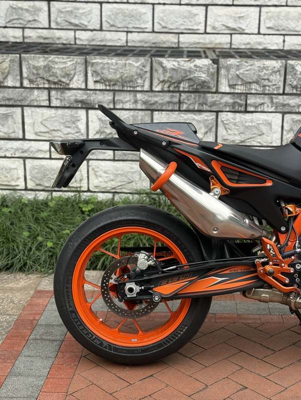 二手KTMR2R890 Duke