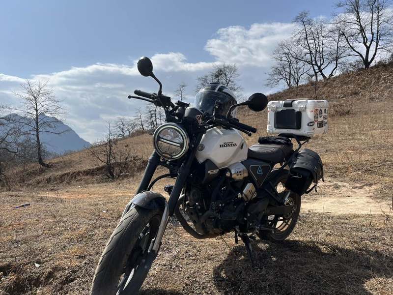 二手五羊本田鸷道 CB190SS