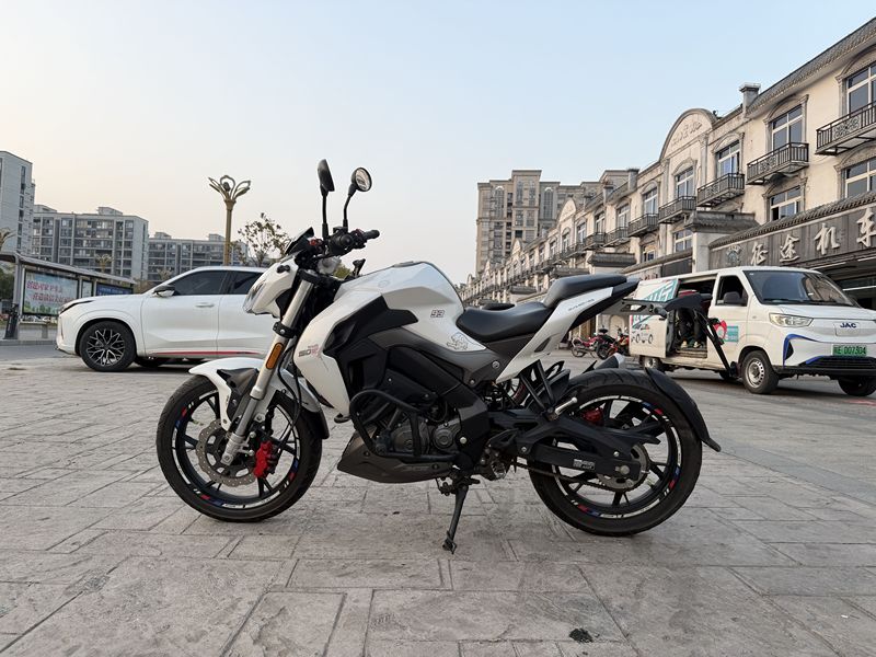 二手贝纳利小迅龙 BN150S