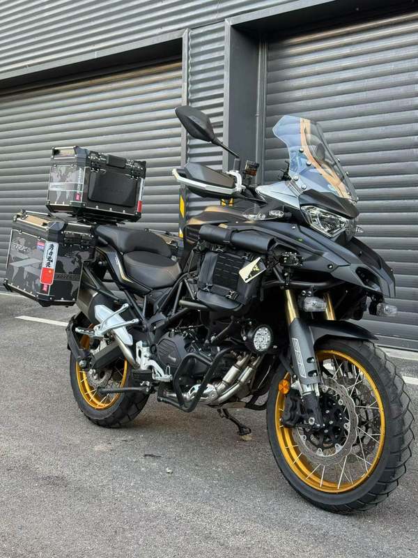 二手贝纳利TRK552