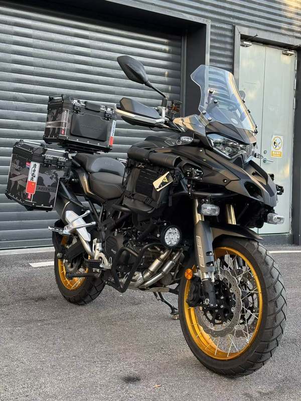 二手贝纳利TRK552