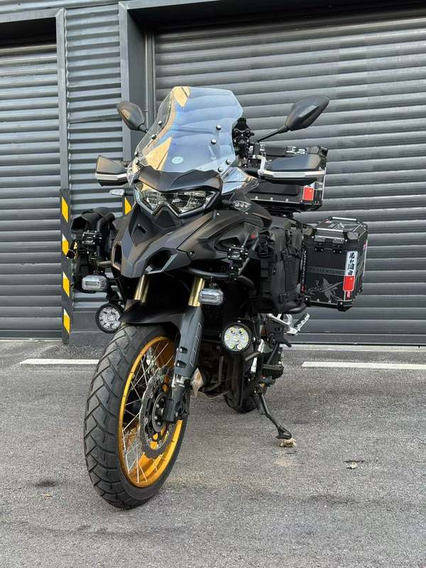 二手贝纳利TRK552