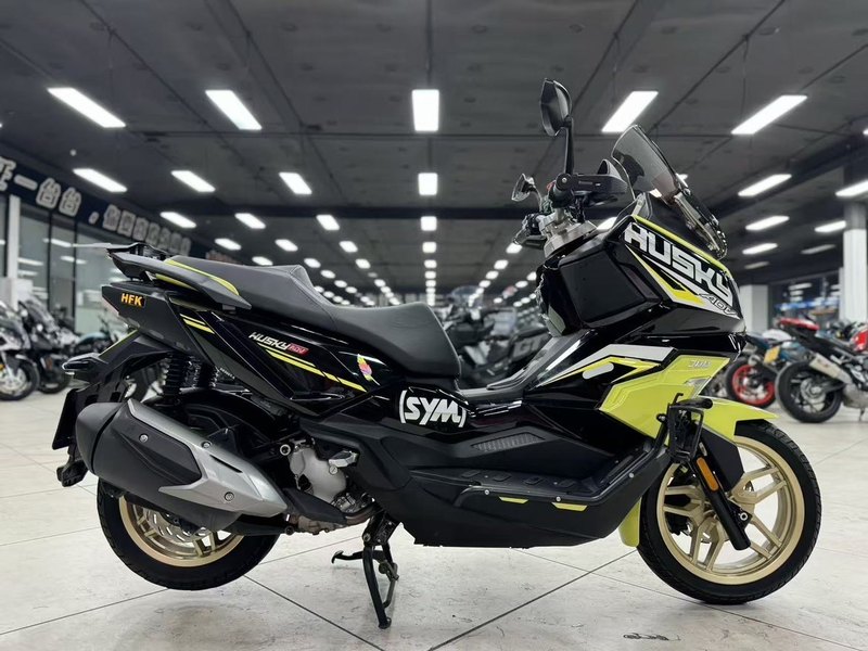 二手三阳哈士奇 Husky ADV300