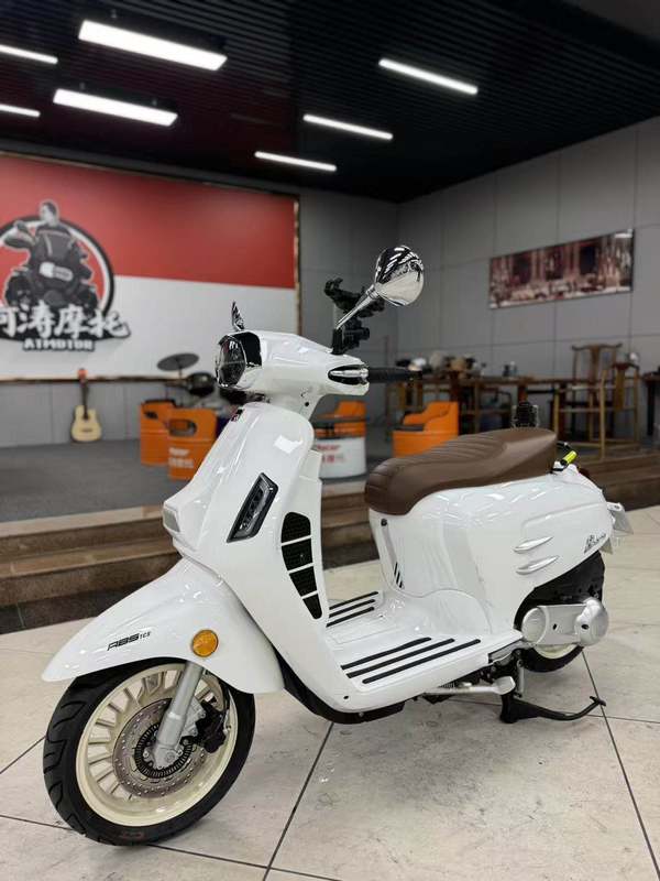 二手雷拉尼罗蜜欧200