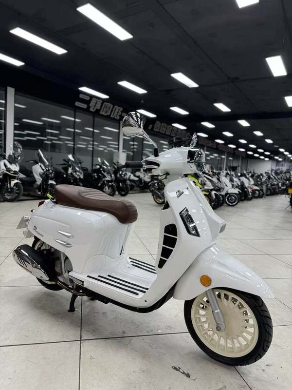 二手雷拉尼罗蜜欧200