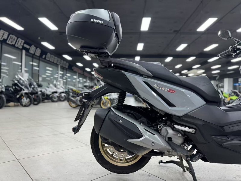 二手三阳哈士奇 Husky ADV300