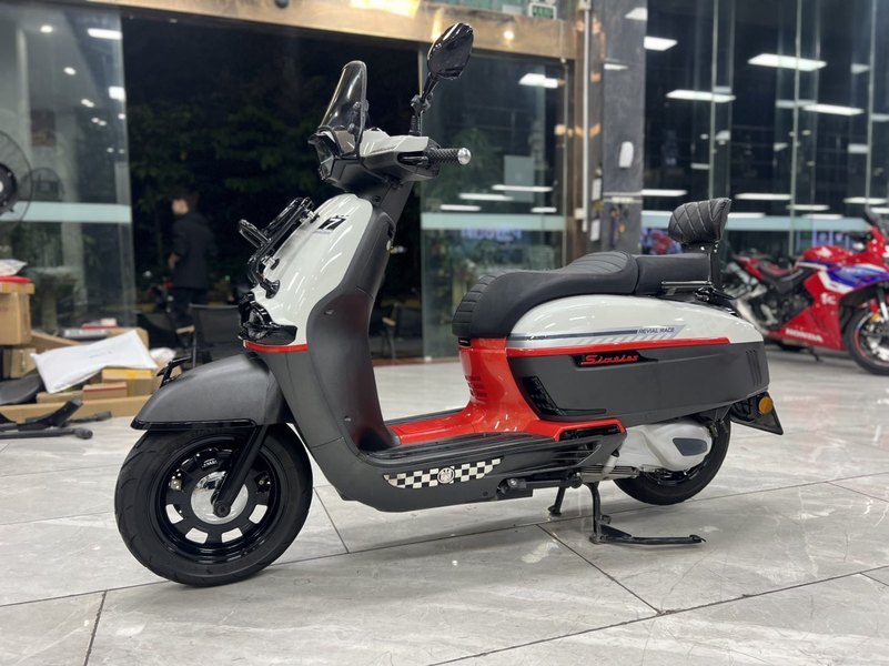 二手维多利亚Sixties 250Si