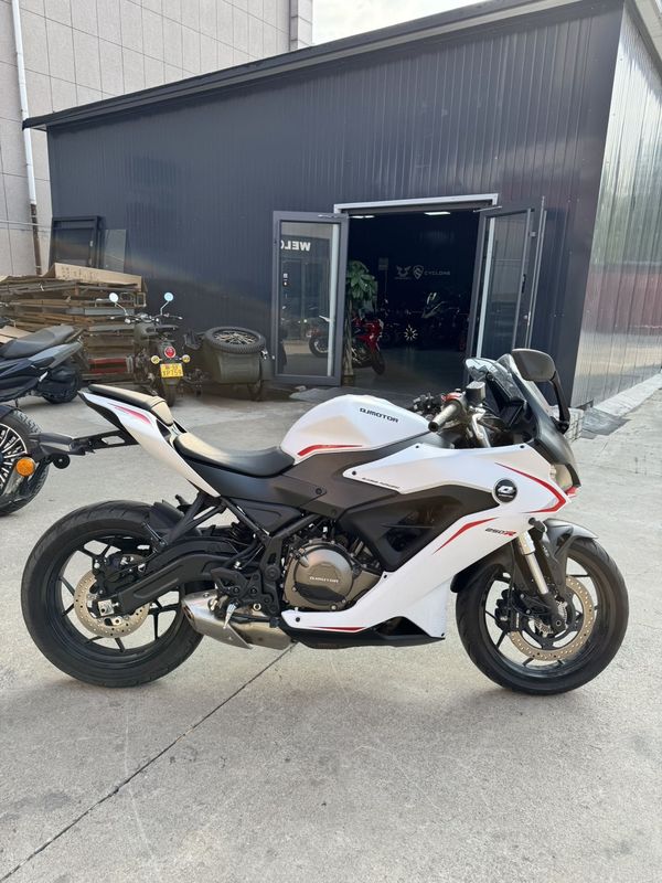 二手QJMOTOR赛250
