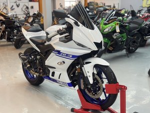 二手雅马哈YZF-R3