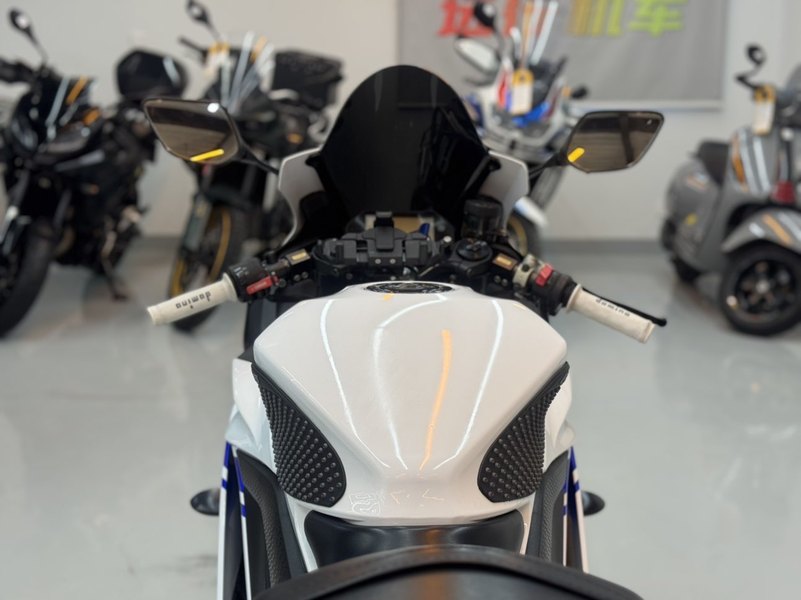 二手雅马哈YZF-R3