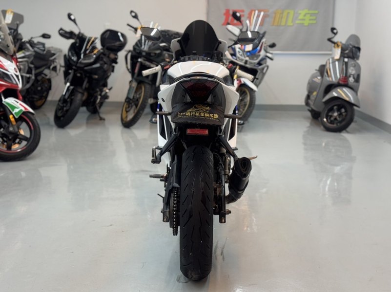 二手雅马哈YZF-R3