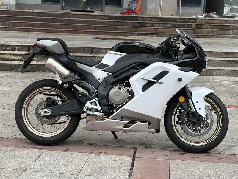 二手春风500SR VOOM