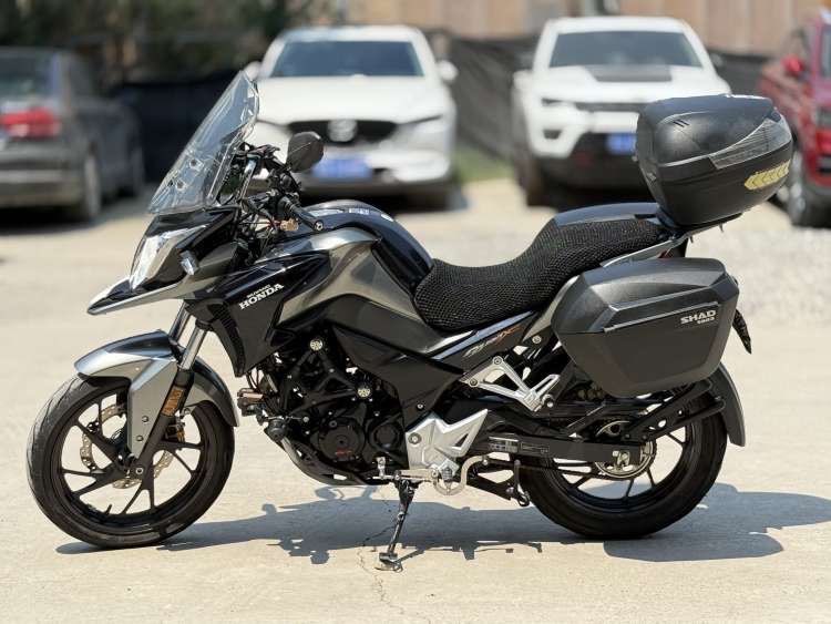 二手五羊本田猛鸷 CB190X