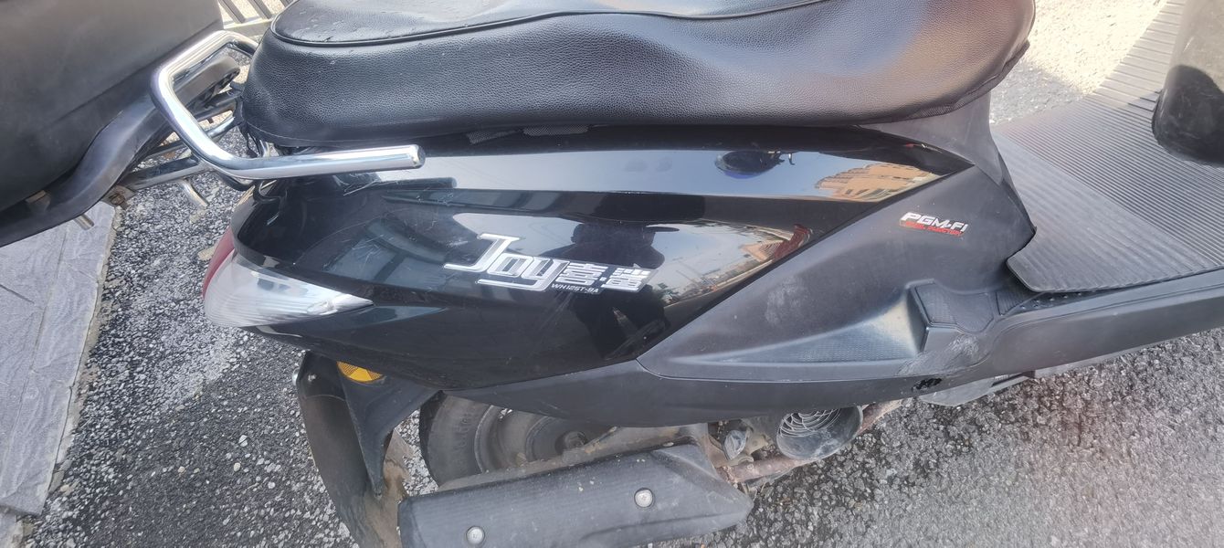 二手五羊本田SCR 喜鲨125