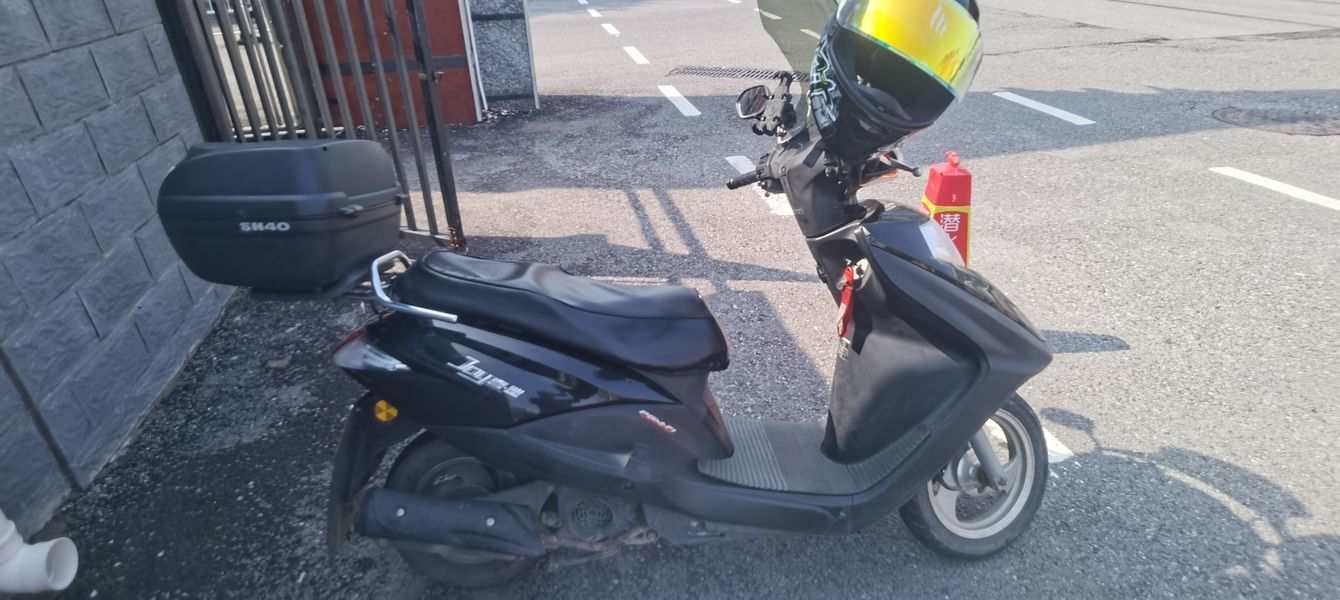 二手五羊本田SCR 喜鲨125