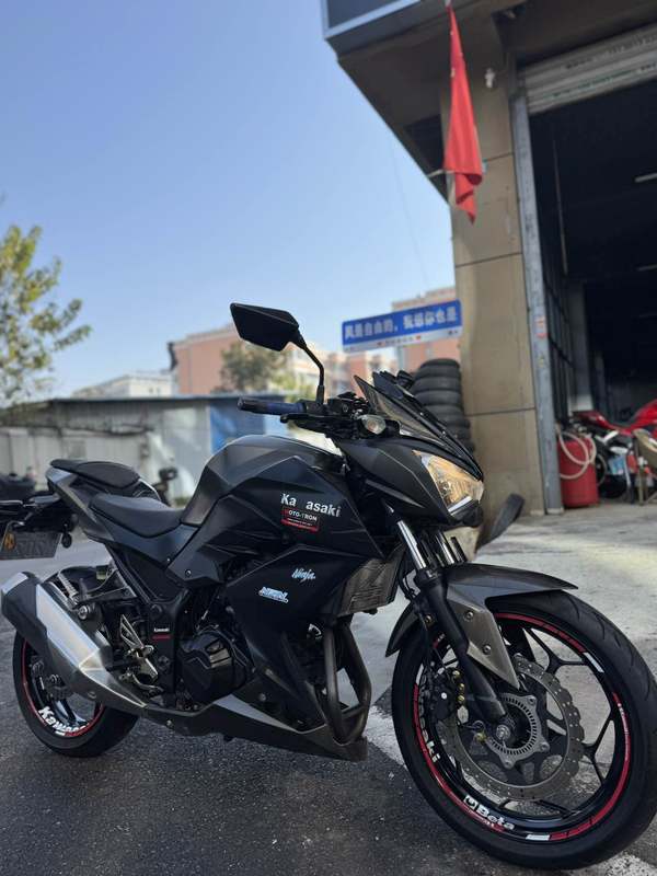 二手川崎Z 250 ABS