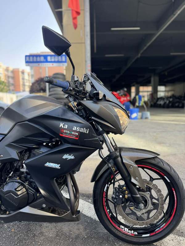 二手川崎Z 250 ABS
