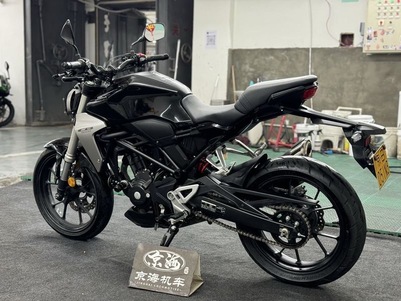 二手本田CB300R