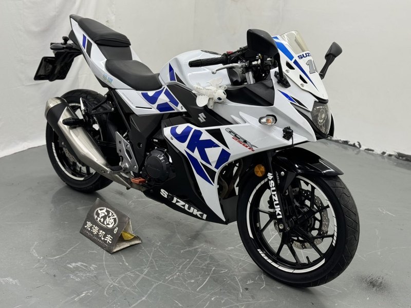 二手豪爵铃木GSX250R