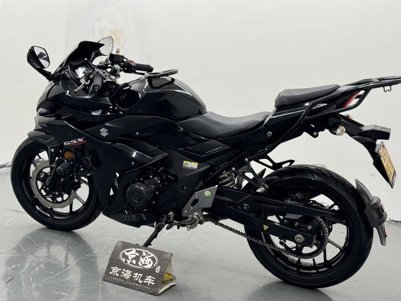 二手豪爵铃木GSX250R