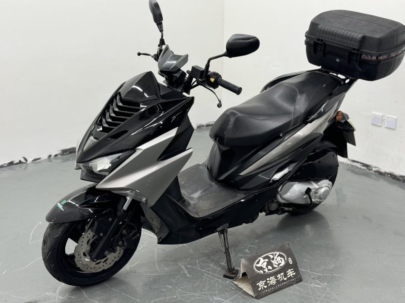 二手金城草蜢 200