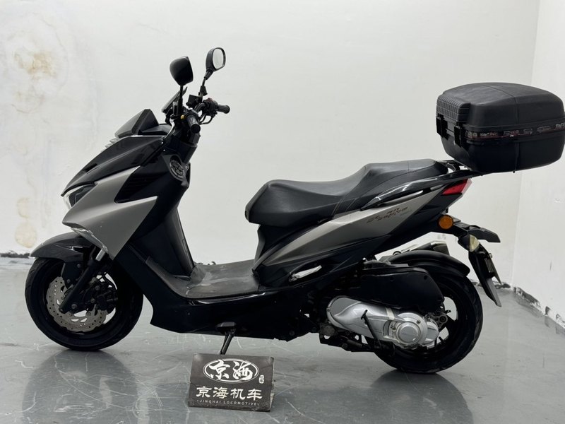 二手金城草蜢 200