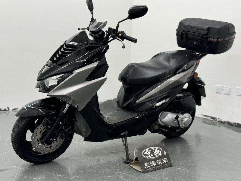 二手金城草蜢 200