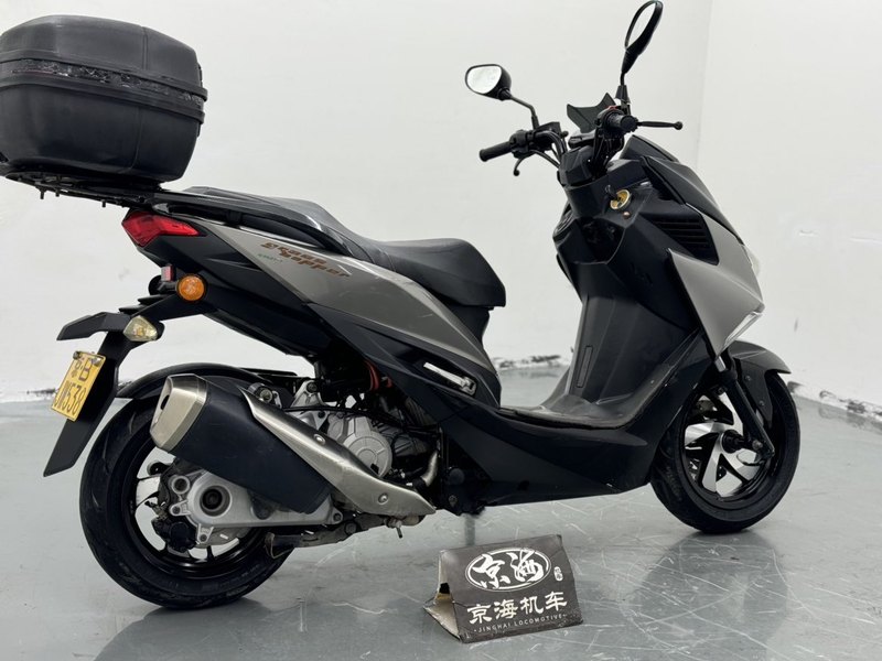 二手金城草蜢 200