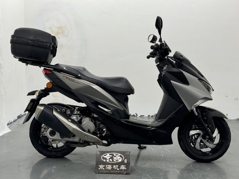 二手金城草蜢 200