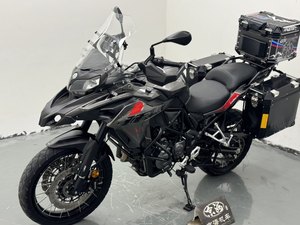 二手贝纳利金鹏 TRK502