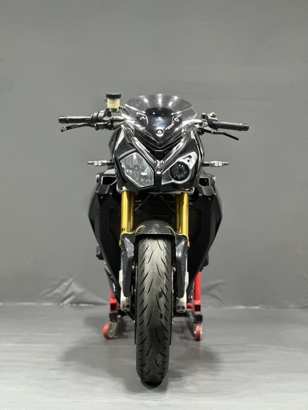 二手宝马S 1000 R