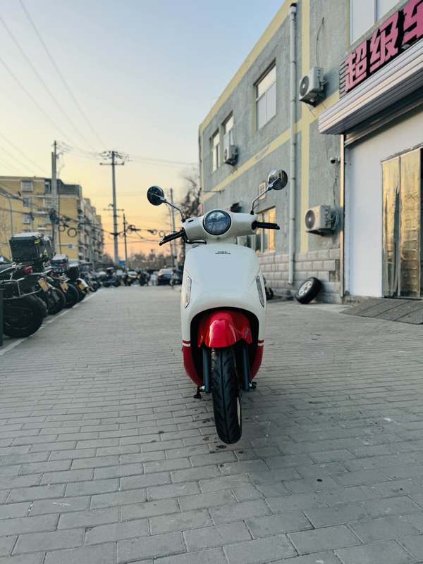 二手新大洲本田NS125LA