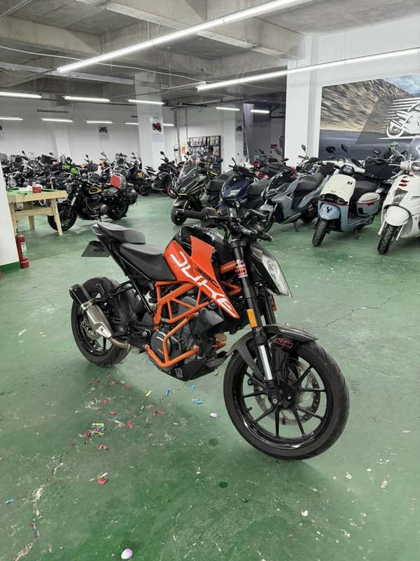 二手KTMR2R390 Duke
