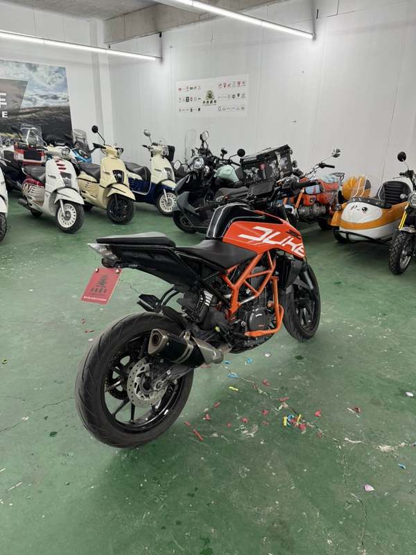 二手KTMR2R390 Duke