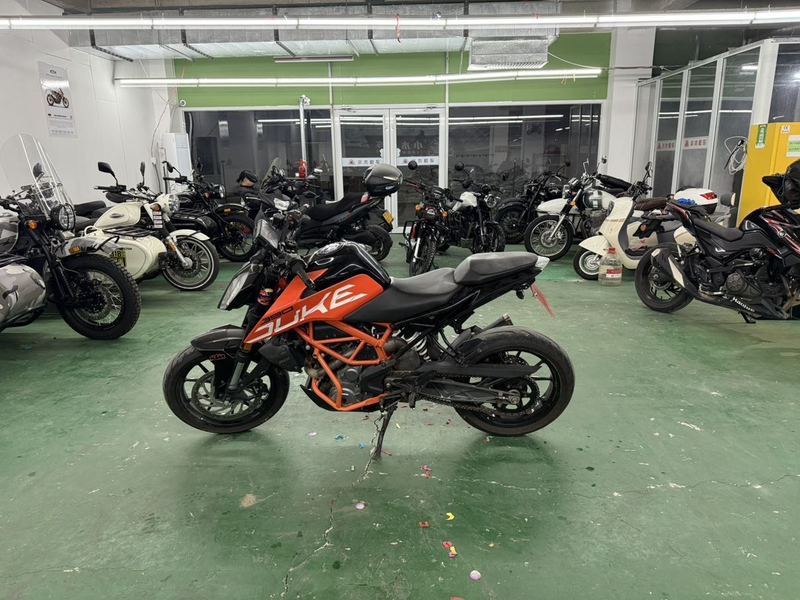二手KTMR2R390 Duke
