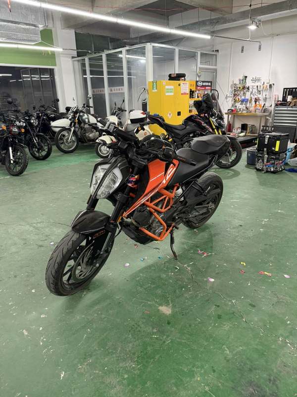 二手KTMR2R390 Duke