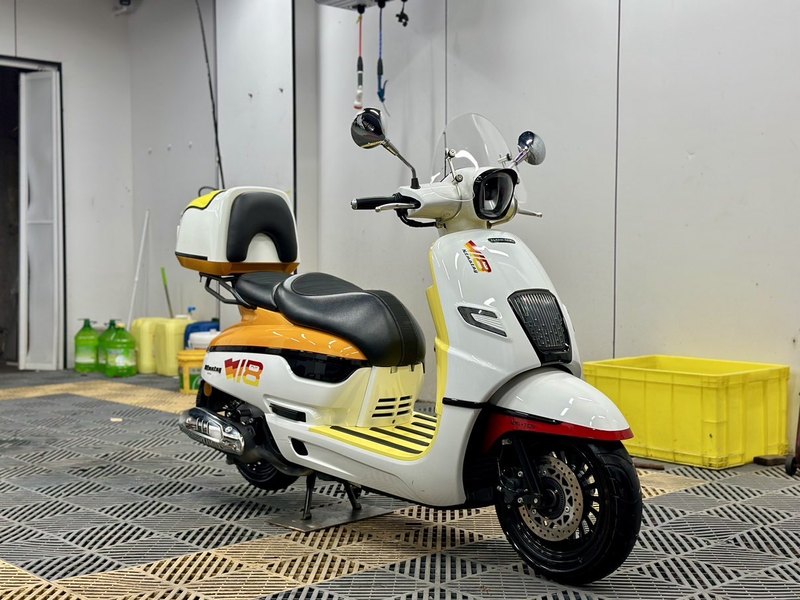 二手南方梦拉丽莎 飞戈