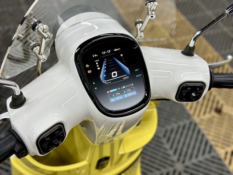 二手南方梦拉丽莎 飞戈