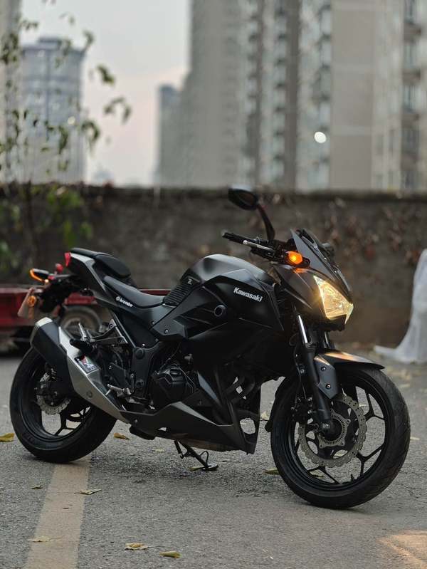 二手川崎Z 250 ABS